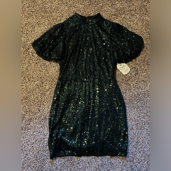 NWT Altar’d State Green Sequin Open Back Mini Dress - Picture 3 of 4